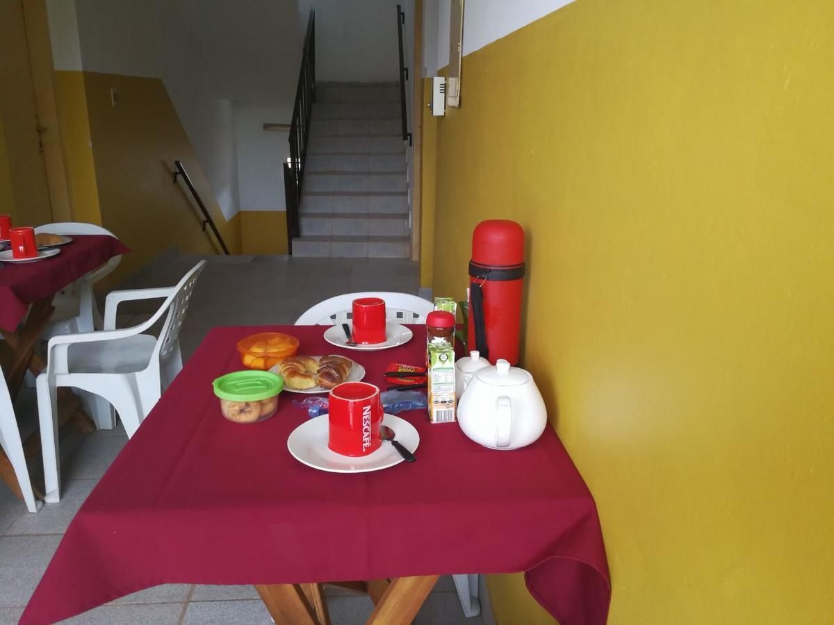 Remember Py Hotel Luque Exterior photo